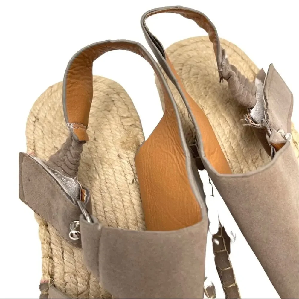 NEW - Espadrilles faux suede slingback tan size 10